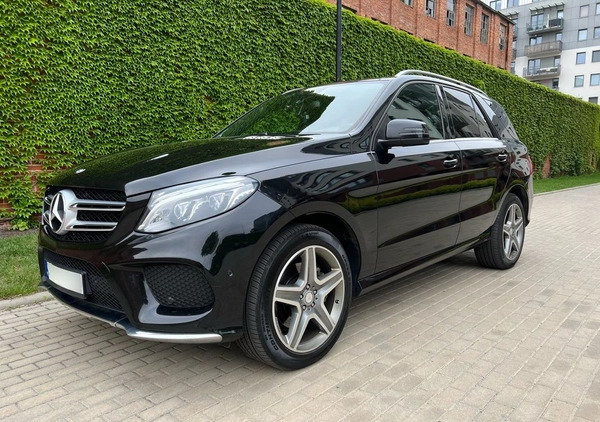 Mercedes-Benz GLE cena 124000 przebieg: 247000, rok produkcji 2015 z Lębork małe 121